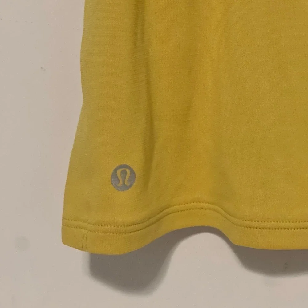 Lululemon Relaxed Short Sleeve Tee Olive 6 NWOT